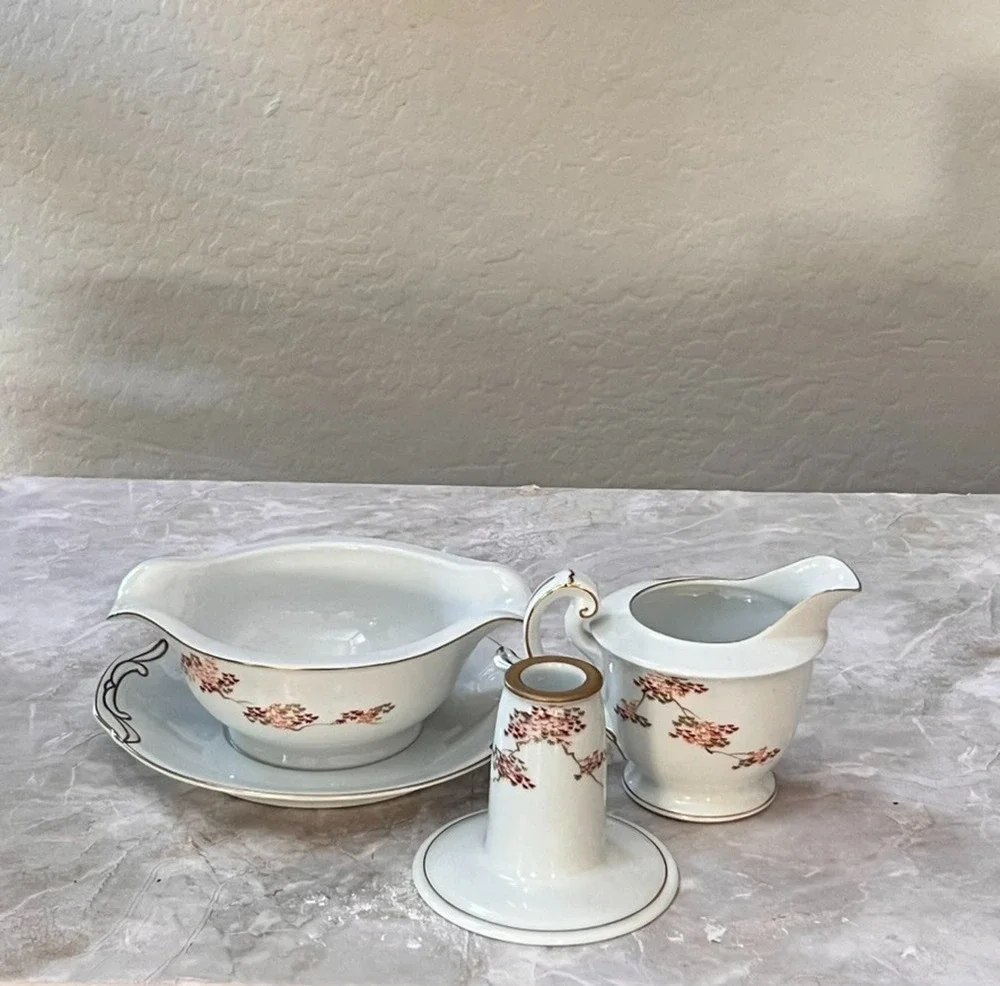Fukagawa Arita Porcelain Gravy Boat Cream & Candle Holder Maple Leaves Handpaint